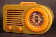 Fada 115 (Onyx with alabaster) Catalin Radio (1940)