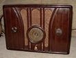 Emerson 109 (brown bakelite)