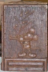 Emerson 411 Mickey Mouse Radio Right Side View