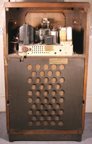 Philco Model 14MX Console Radio (1934)