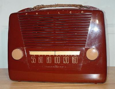 Philco 49-602 Portable Tube Radio (1949)