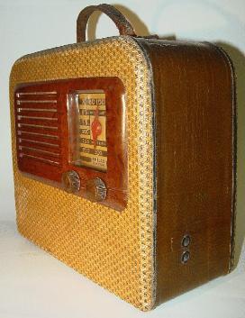 Philco PT-87 Portable Radio (1941)