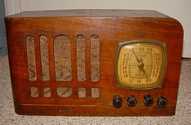 Fada 451T Table Radio (1938)