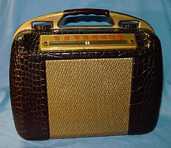 Philco 49-605 Portable Tube Radio (1949)