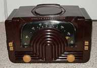 Zenith 6-D-615 (6D615) Bakelite Table Radio (1942)