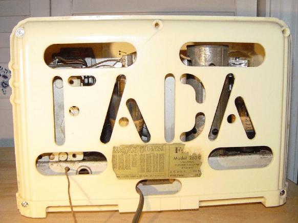 Fada 260G Ivory Plaskon Table Radio Rear View (1936)