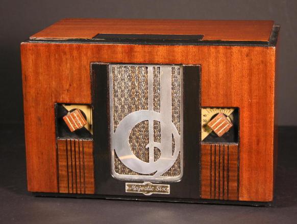Majestic (Grigsby-Grunow) 608 'Mayfair' Table Radio (1933)