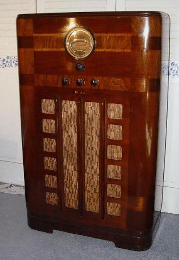 Philco 38-9K console Radio (1938)