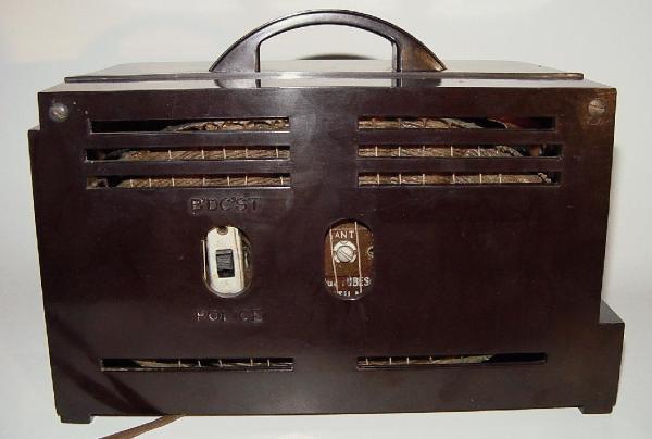 Philco TP-20 Bakelite Table Radio Rear View (1940)